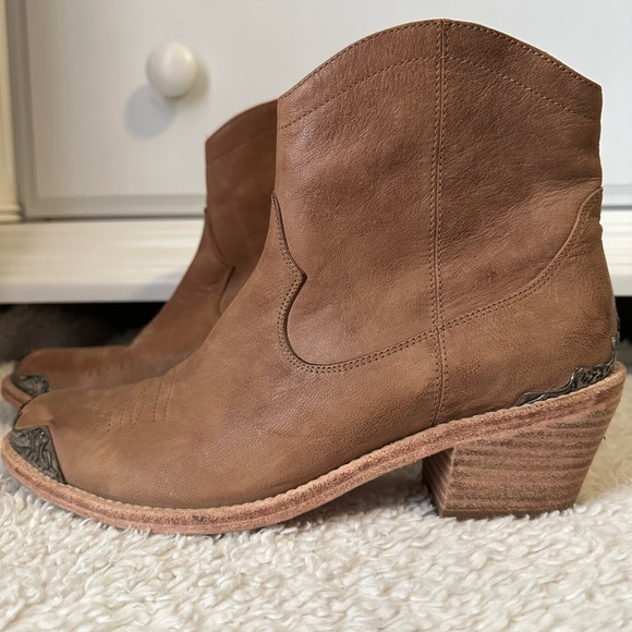 Spell Shoes - Spell Almost Famous Boot - Tan 39